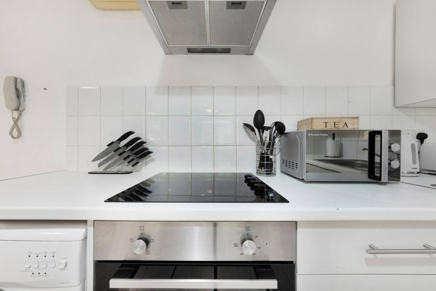 2 Bed Apartment- Finsbury Park Station B Лондон Экстерьер фото