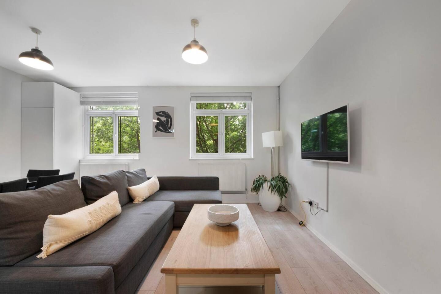 2 Bed Apartment- Finsbury Park Station B Лондон Экстерьер фото